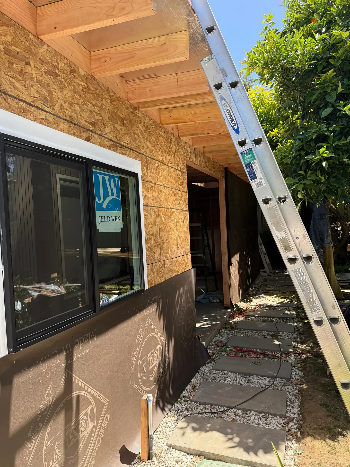 Home Building Contractor in CA-06