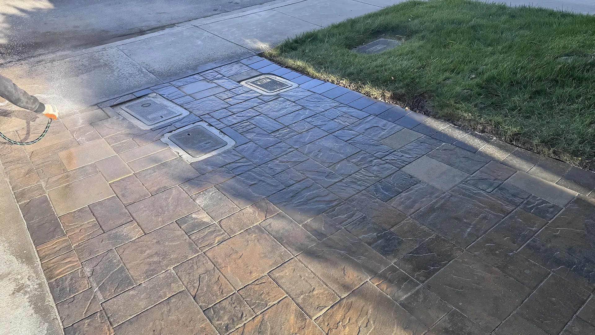 Paver Driveway in CA-08
