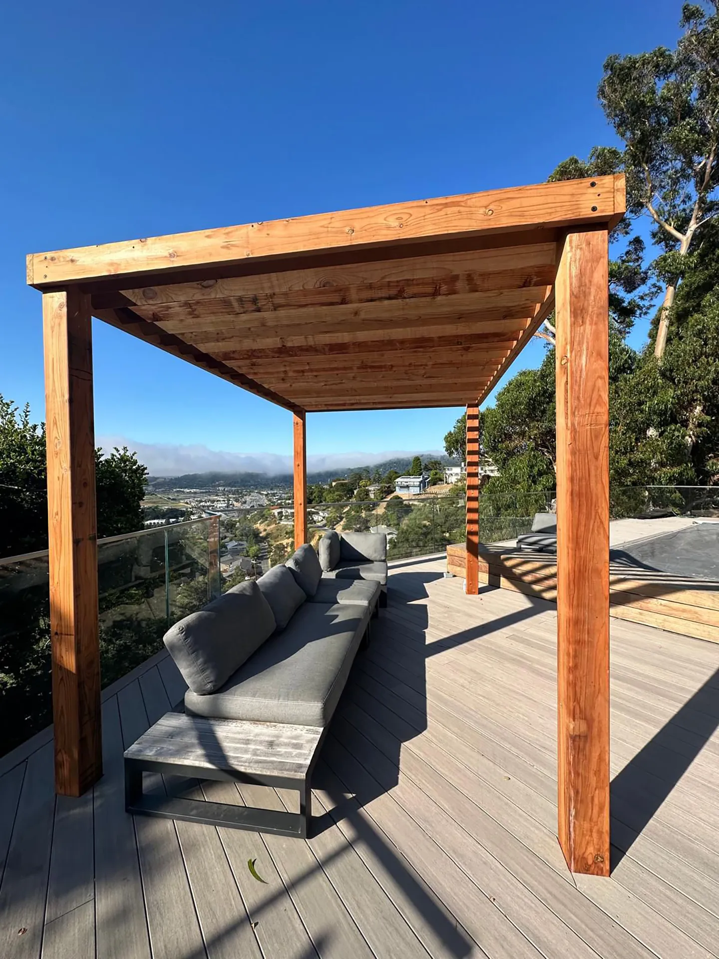 Pergola in CA-14