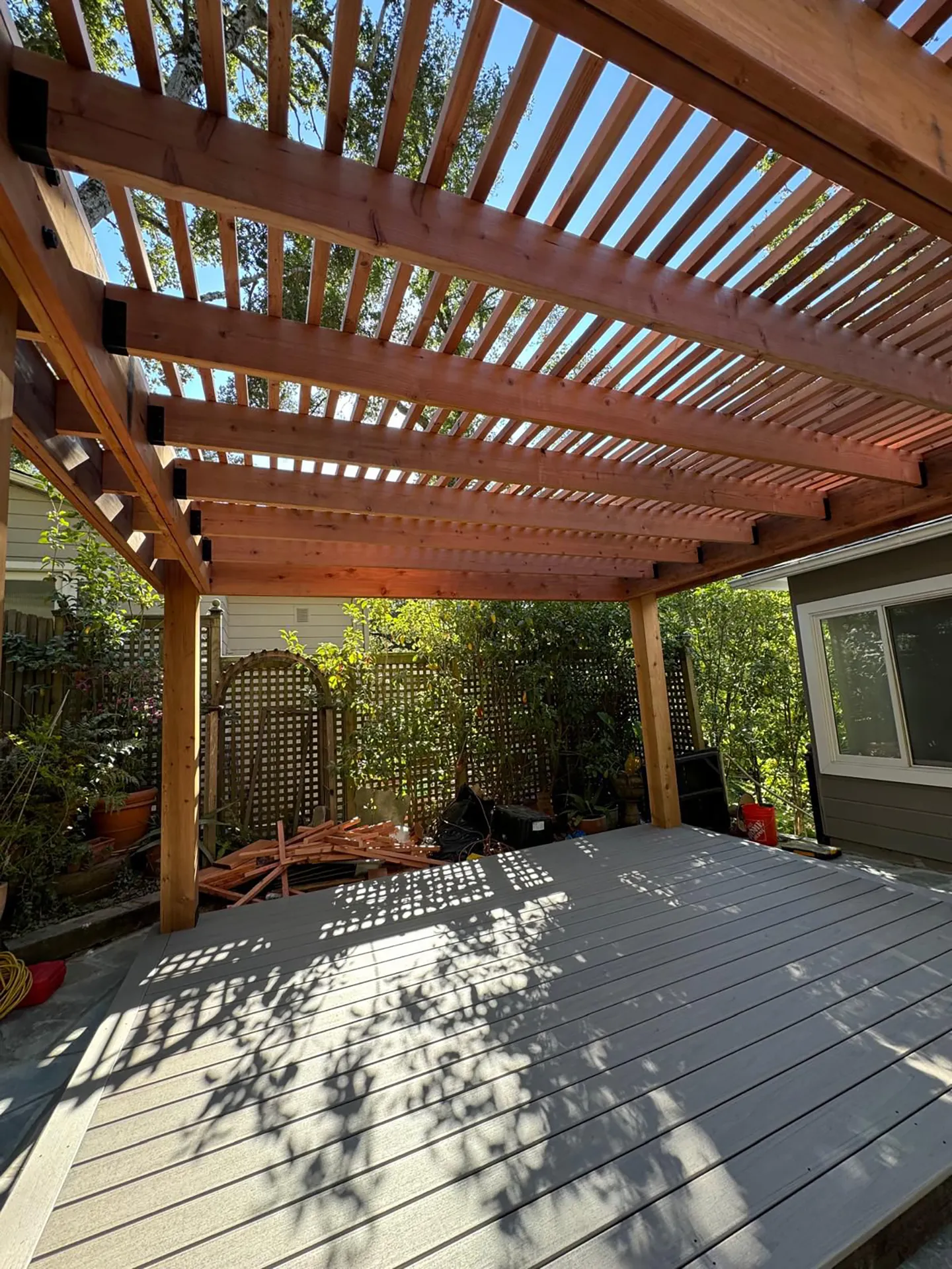 Pergola in CA-8